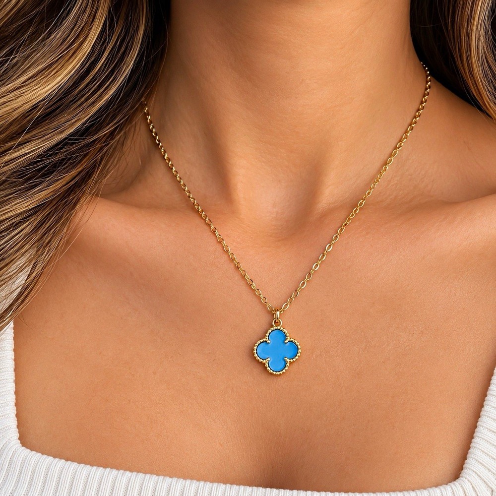 Altar'd State 14K Gold Dipped Blue Clover Pendant Necklace ENA587 GDLBE